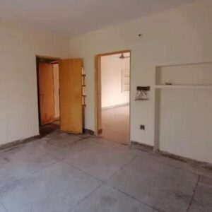 5 bed, 5 bath, 7 marla